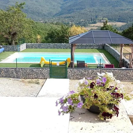 Spacieuse Face A La Montagne De Lure Villa *